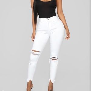 Brand new fashion nova jeans!